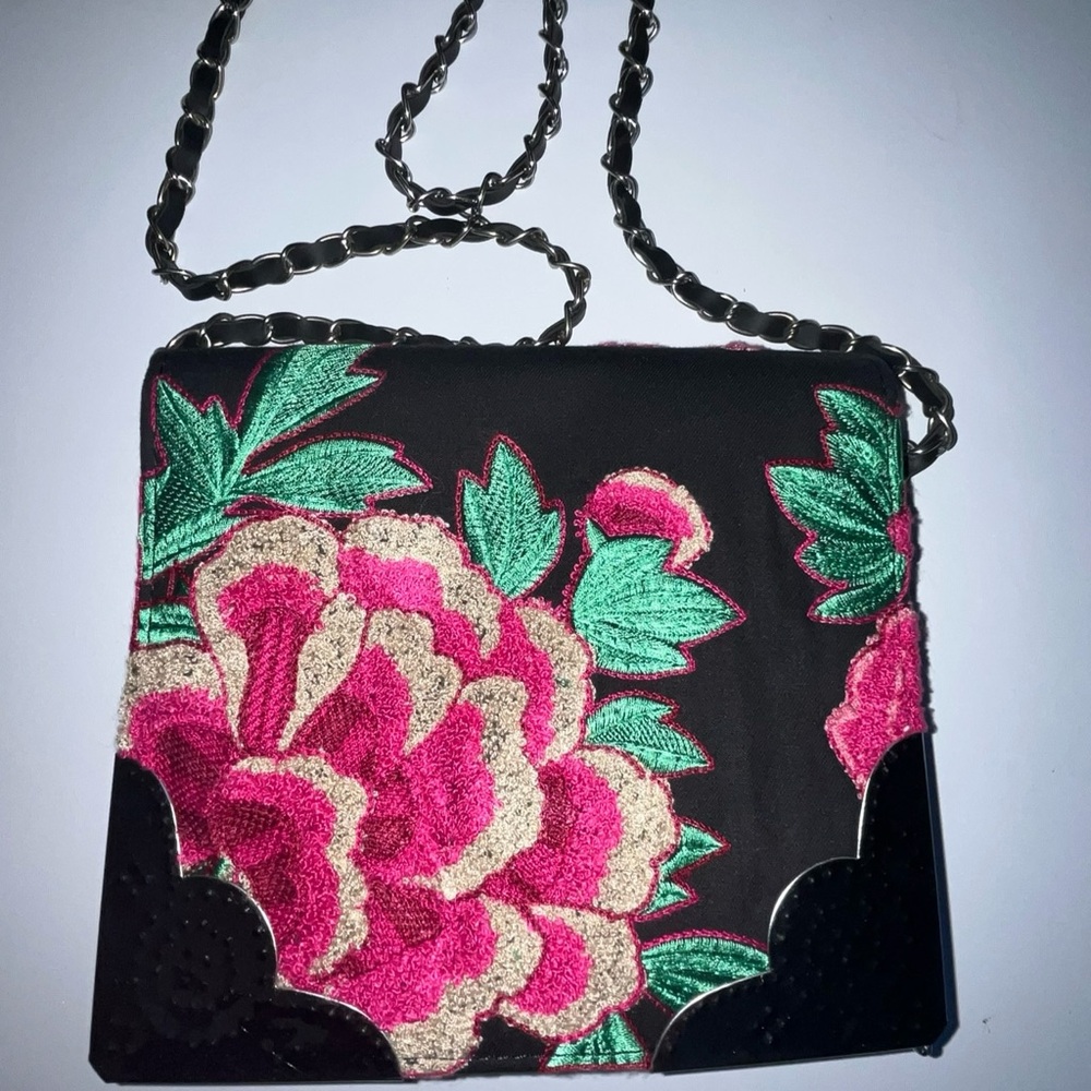 Floral Embroidered Black and Pink Women's Bag